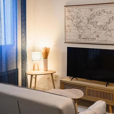Apartment Le Gogh ~ Parking ~ Balcon ~ Arrivee Autonome
